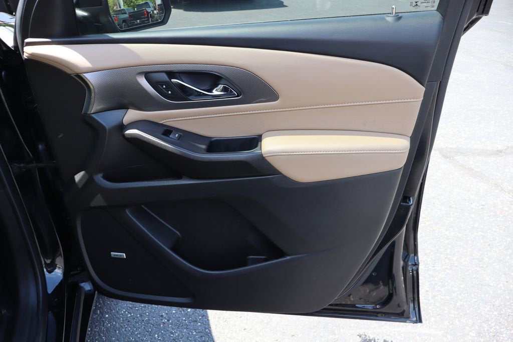 2022 Chevrolet Traverse Premier