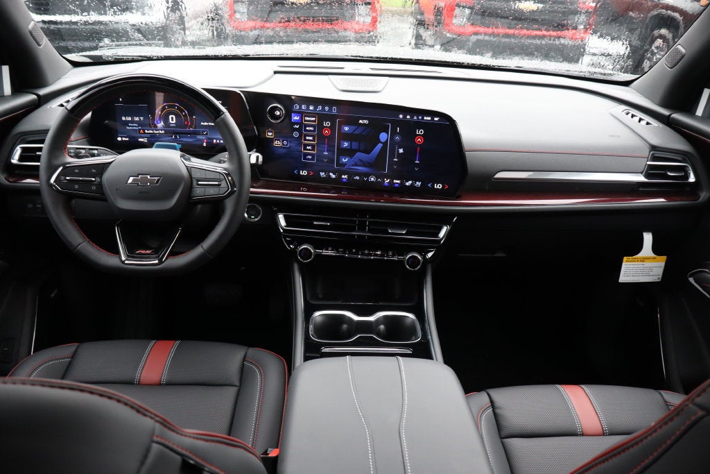2027 Chevrolet Traverse RS