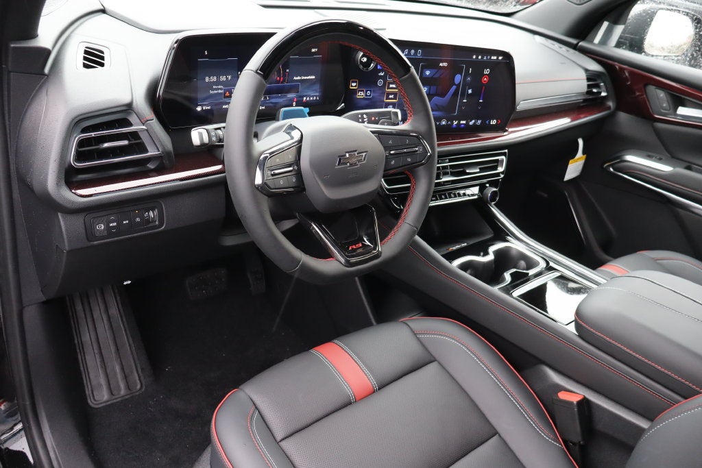 2027 Chevrolet Traverse RS
