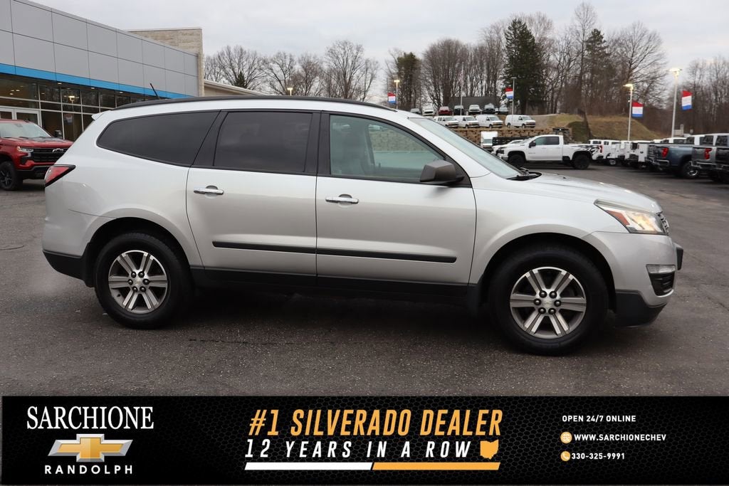 2017 Chevrolet Traverse LS