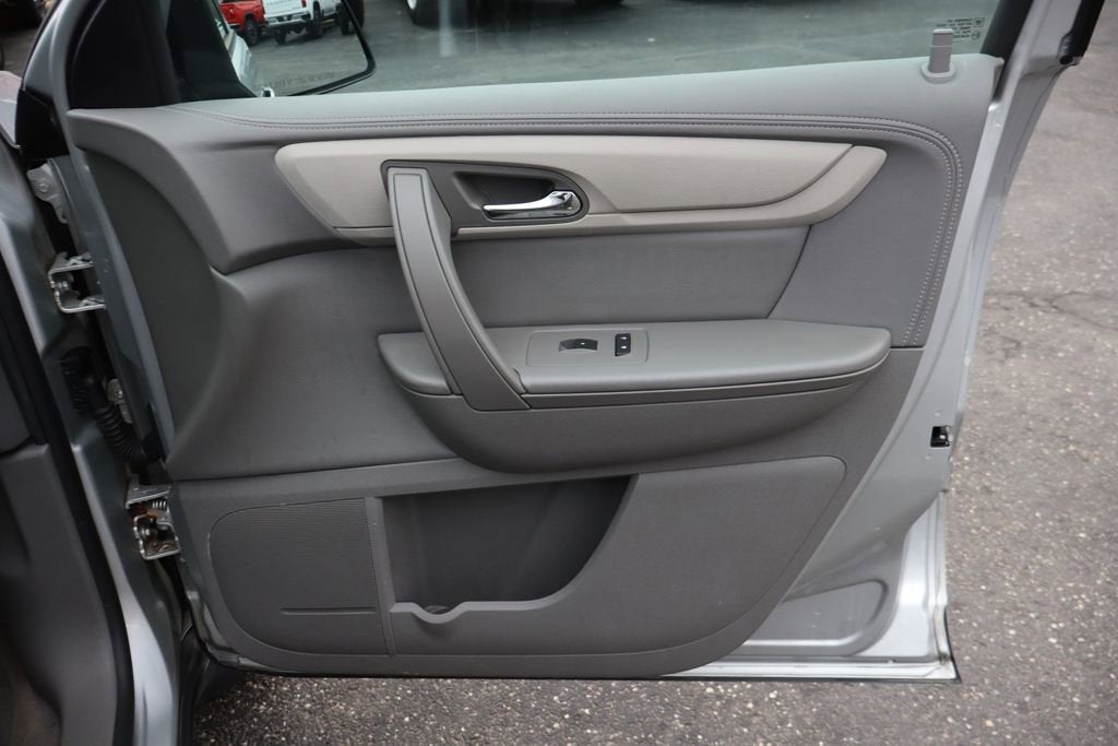 2017 Chevrolet Traverse LS