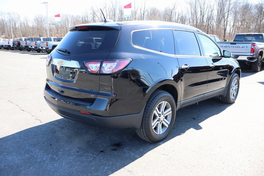 2017 Chevrolet Traverse LT