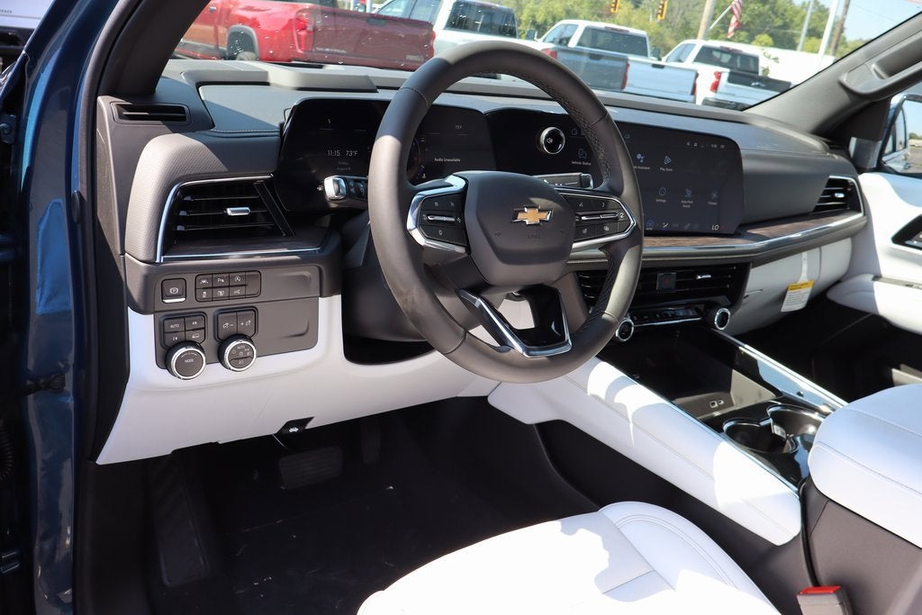 2025 Chevrolet Suburban Premier