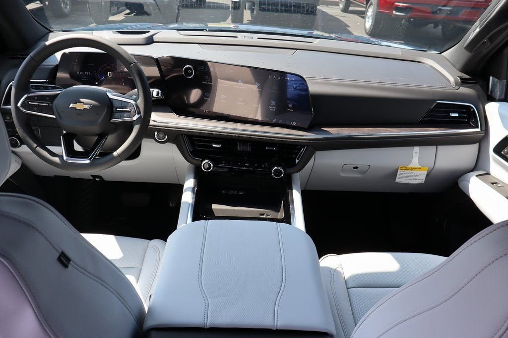 2025 Chevrolet Suburban Premier