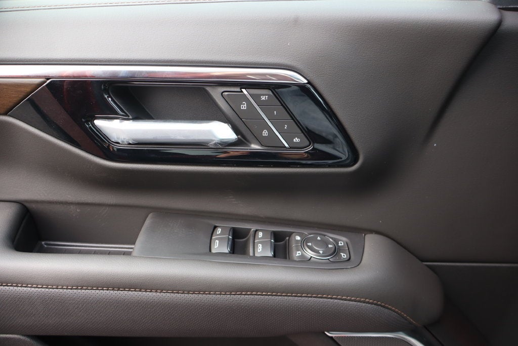 2027 Chevrolet Suburban High Country