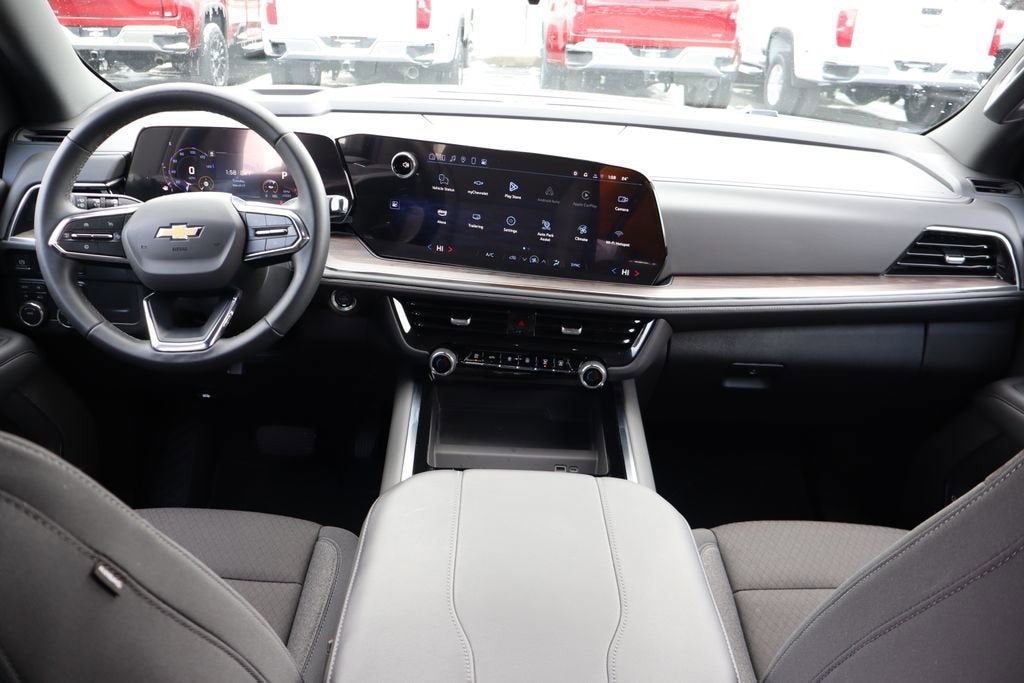 2025 Chevrolet Tahoe LS