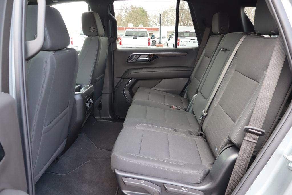 2025 Chevrolet Tahoe LS