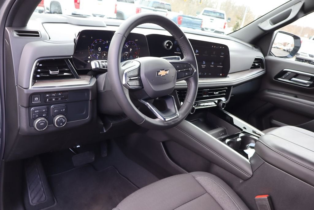 2025 Chevrolet Tahoe LS