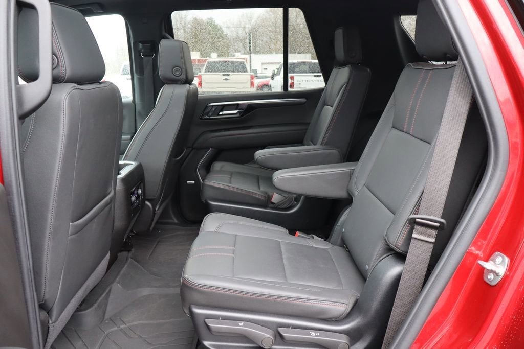 2025 Chevrolet Tahoe RST