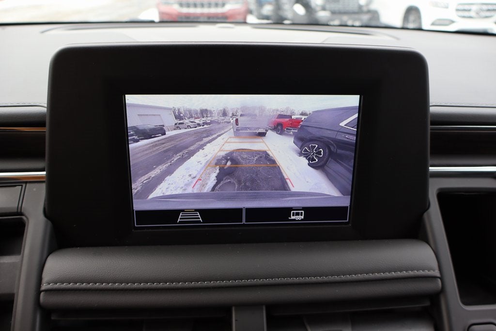 2023 Chevrolet Suburban LS