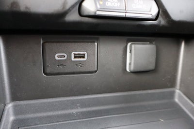 2023 Chevrolet Suburban LS