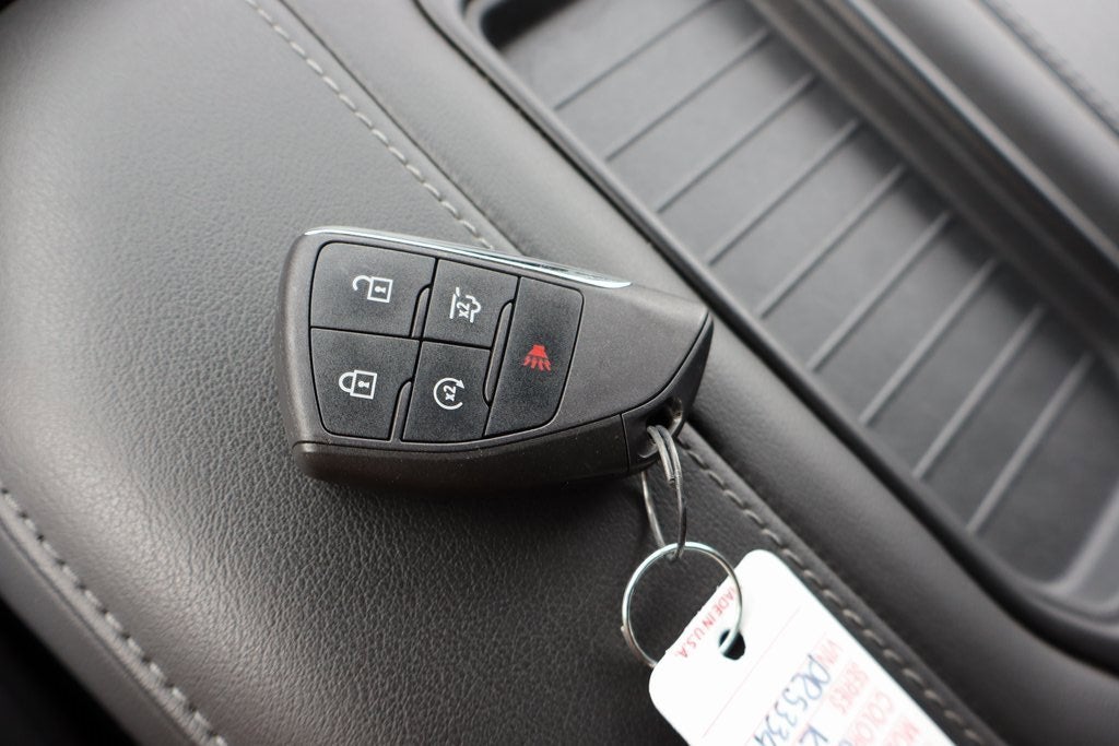 2023 Chevrolet Suburban LS