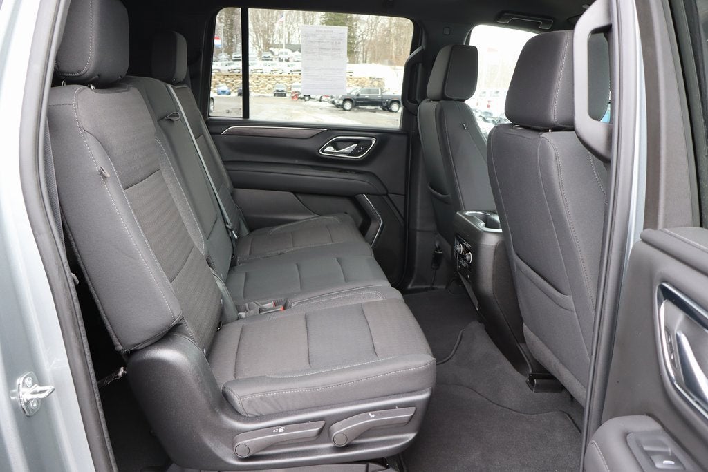 2023 Chevrolet Suburban LS