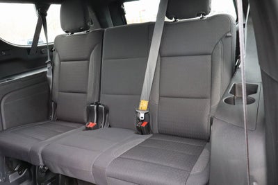 2023 Chevrolet Suburban LS