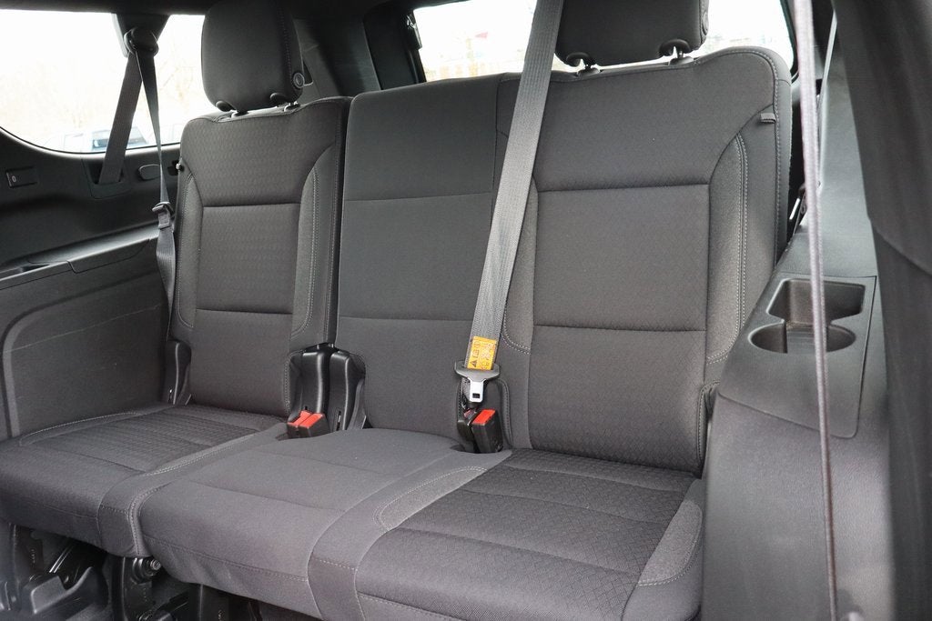 2023 Chevrolet Suburban LS