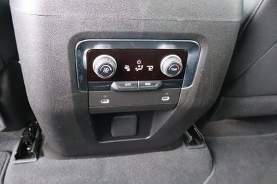 2023 Chevrolet Suburban LS