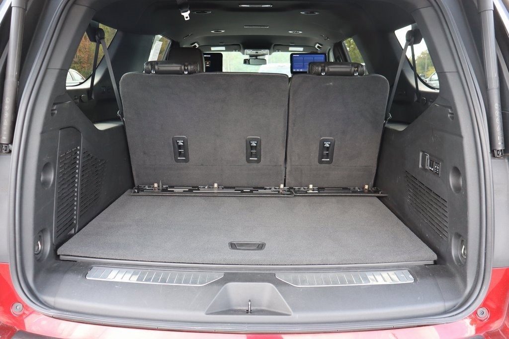 2024 Chevrolet Suburban RST