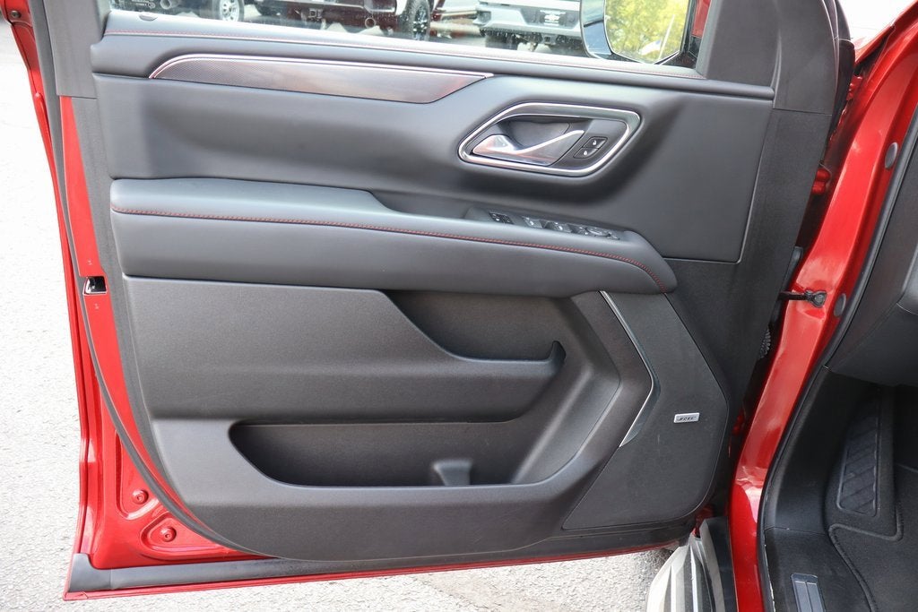 2024 Chevrolet Suburban RST