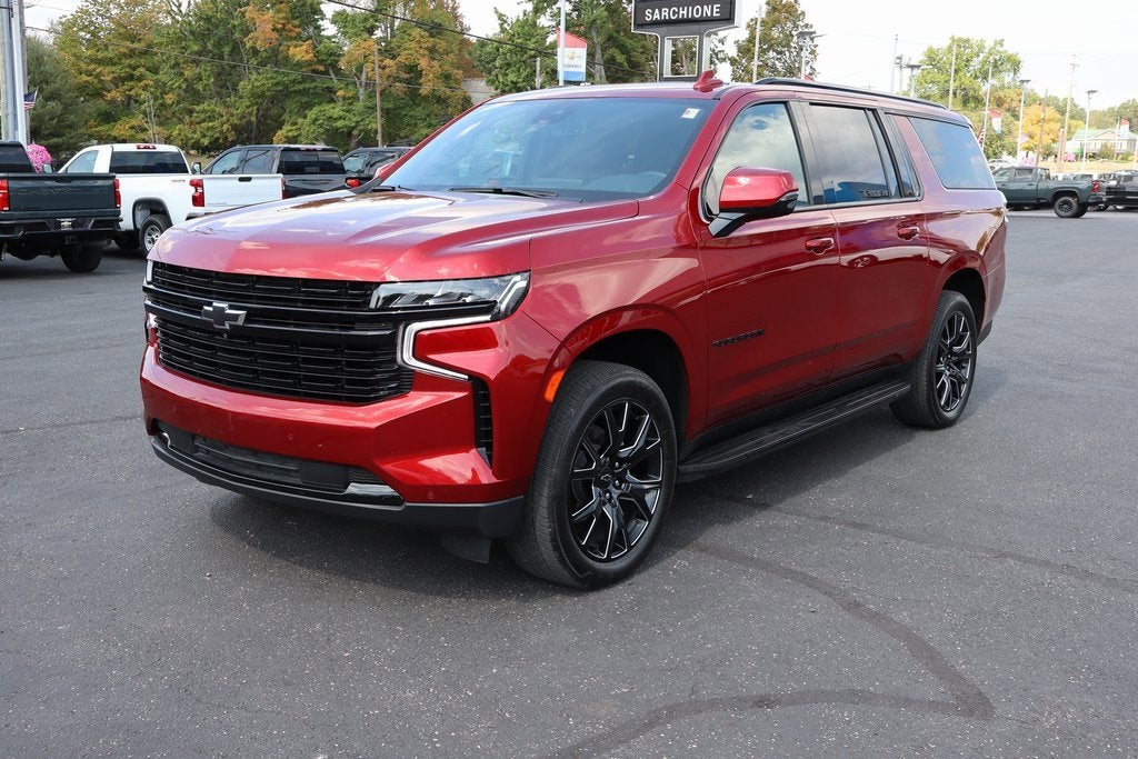 2024 Chevrolet Suburban RST