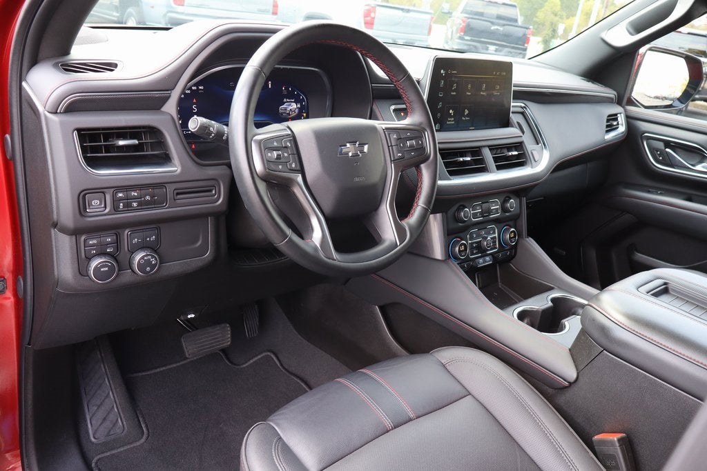 2024 Chevrolet Suburban RST