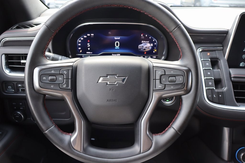 2024 Chevrolet Suburban RST