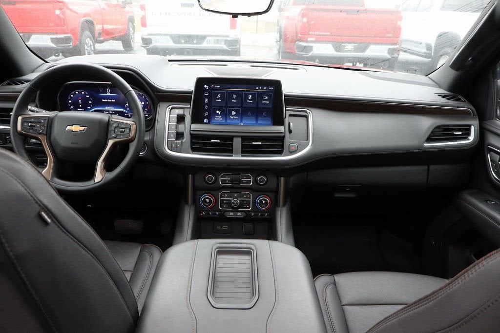 2023 Chevrolet Suburban High Country