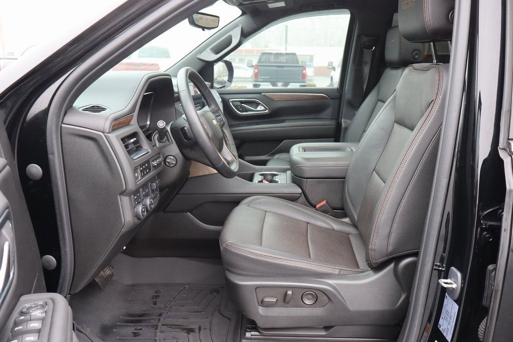 2023 Chevrolet Suburban High Country