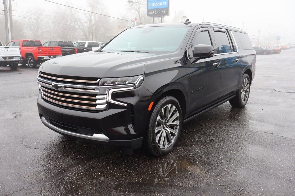2023 Chevrolet Suburban High Country