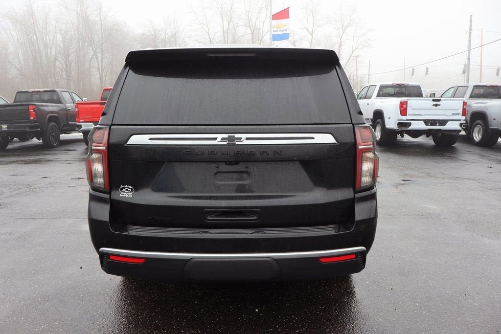 2023 Chevrolet Suburban High Country