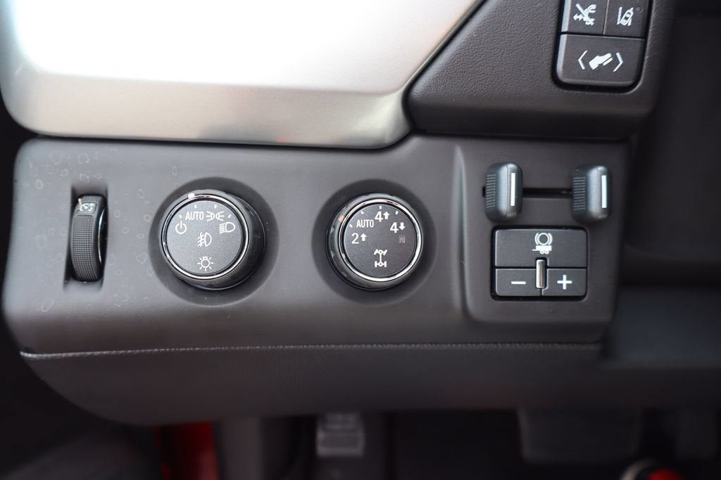 2015 Chevrolet Suburban Base