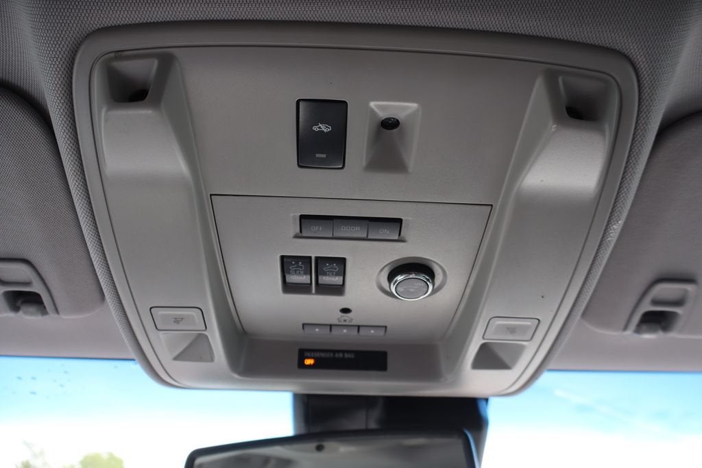 2015 Chevrolet Suburban Base