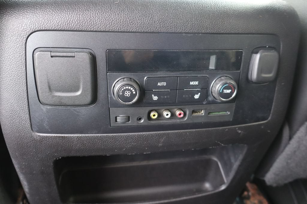 2015 Chevrolet Suburban Base