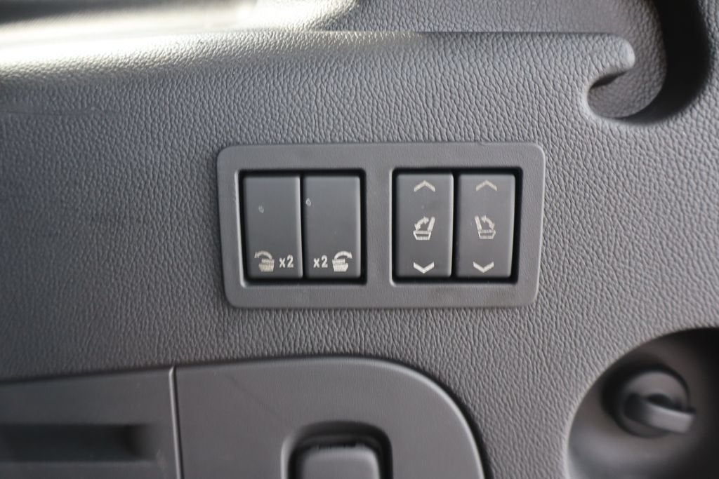 2015 Chevrolet Suburban Base