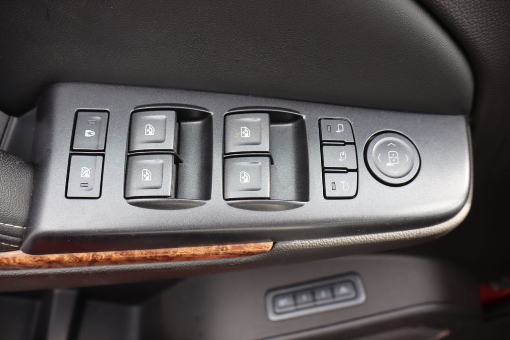 2015 Chevrolet Suburban Base