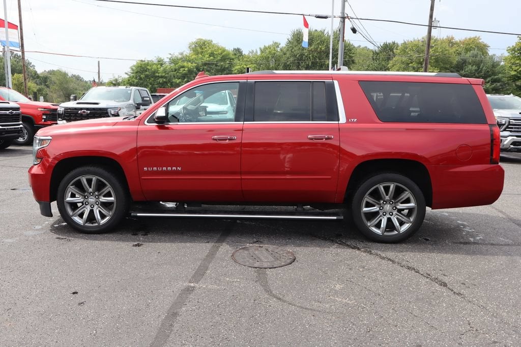 2015 Chevrolet Suburban Base