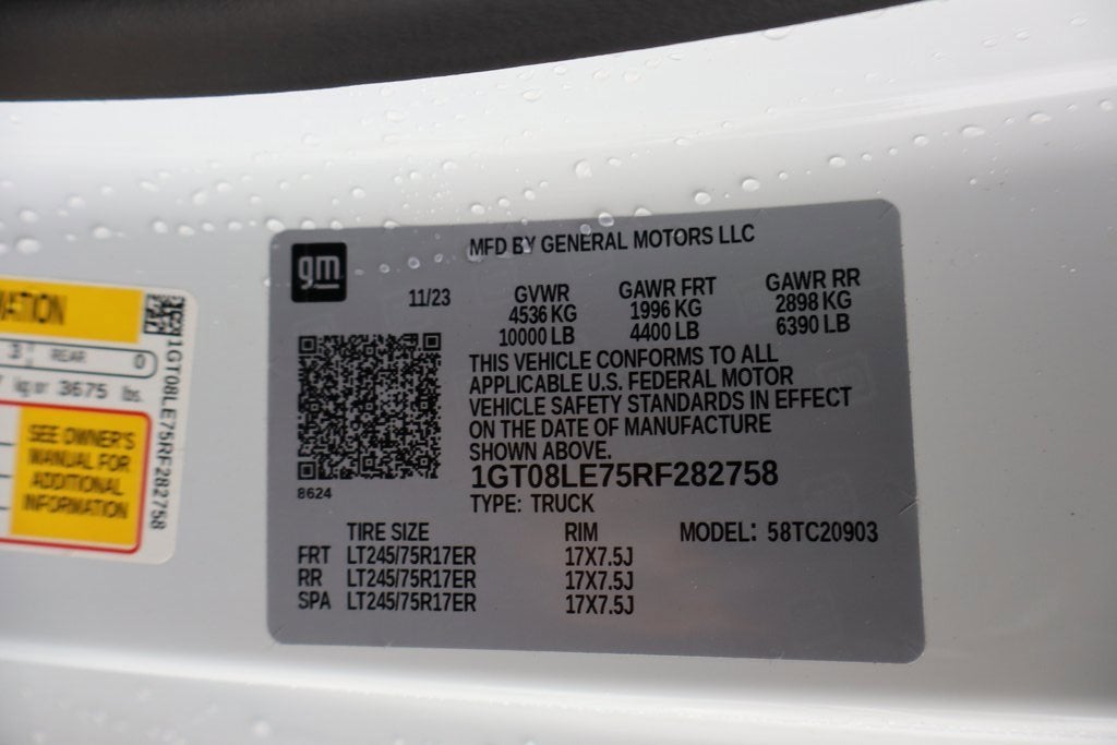 2024 GMC Sierra 2500 HD Pro