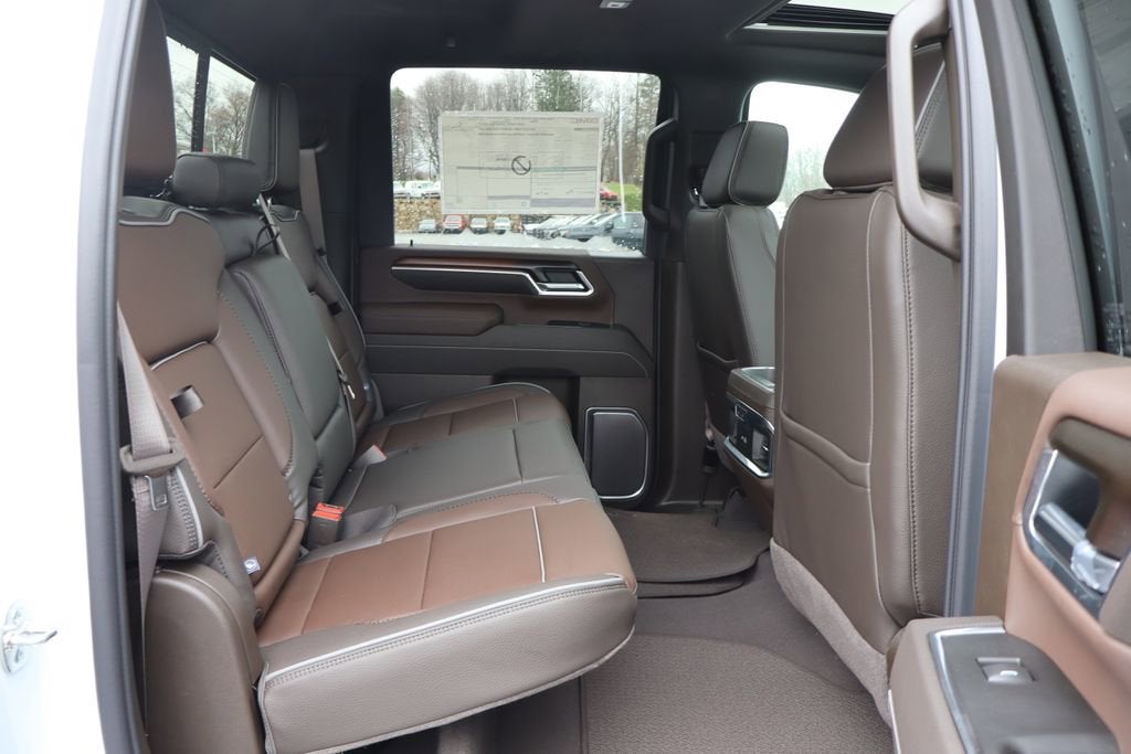 2026 GMC Sierra 3500 HD Denali DRW