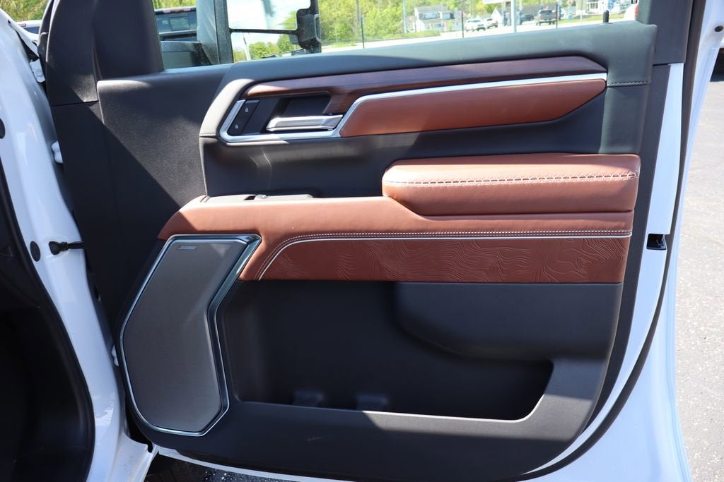 2026 GMC Sierra 3500 HD Denali Ultimate