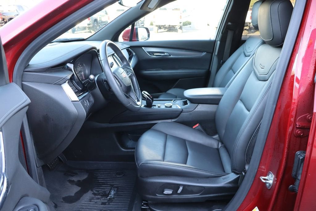 2024 Cadillac XT6 Luxury