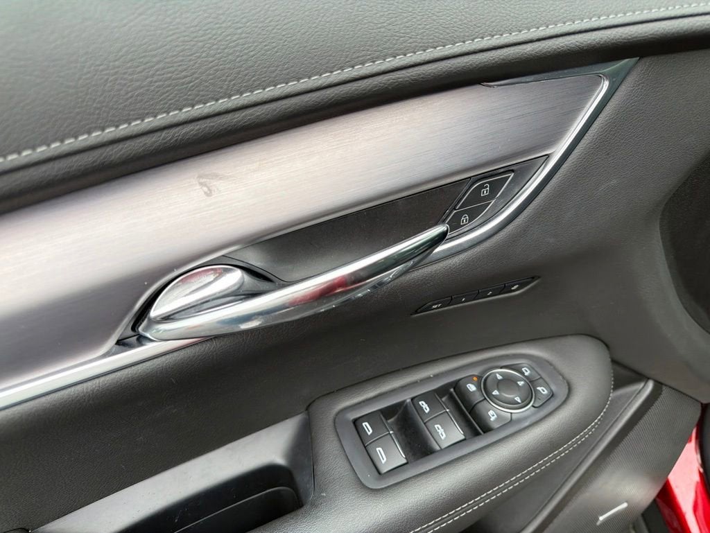 2024 Cadillac XT6 AWD Luxury