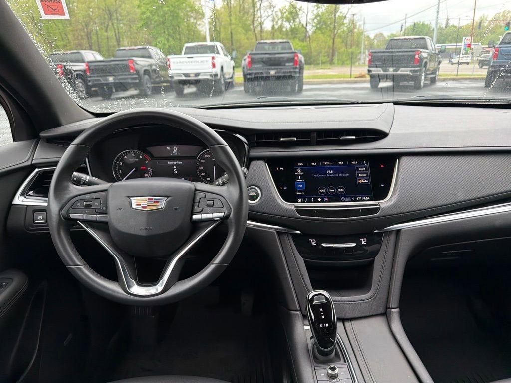 2024 Cadillac XT6 AWD Luxury
