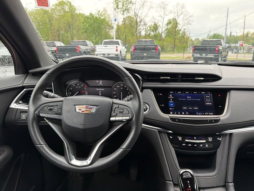 2024 Cadillac XT6 AWD Luxury