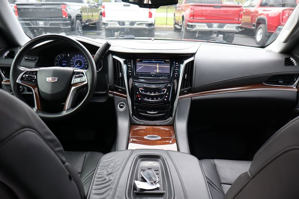 2016 Cadillac Escalade ESV Luxury