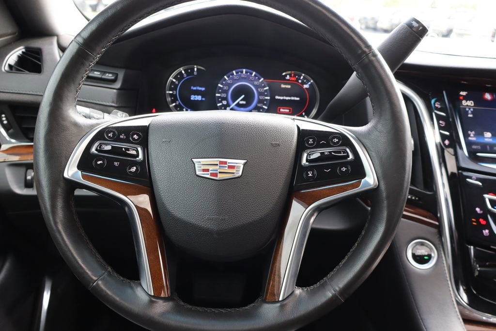 2016 Cadillac Escalade ESV Luxury