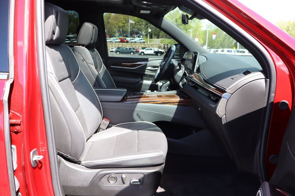 2023 Cadillac Escalade 4WD Premium Luxury