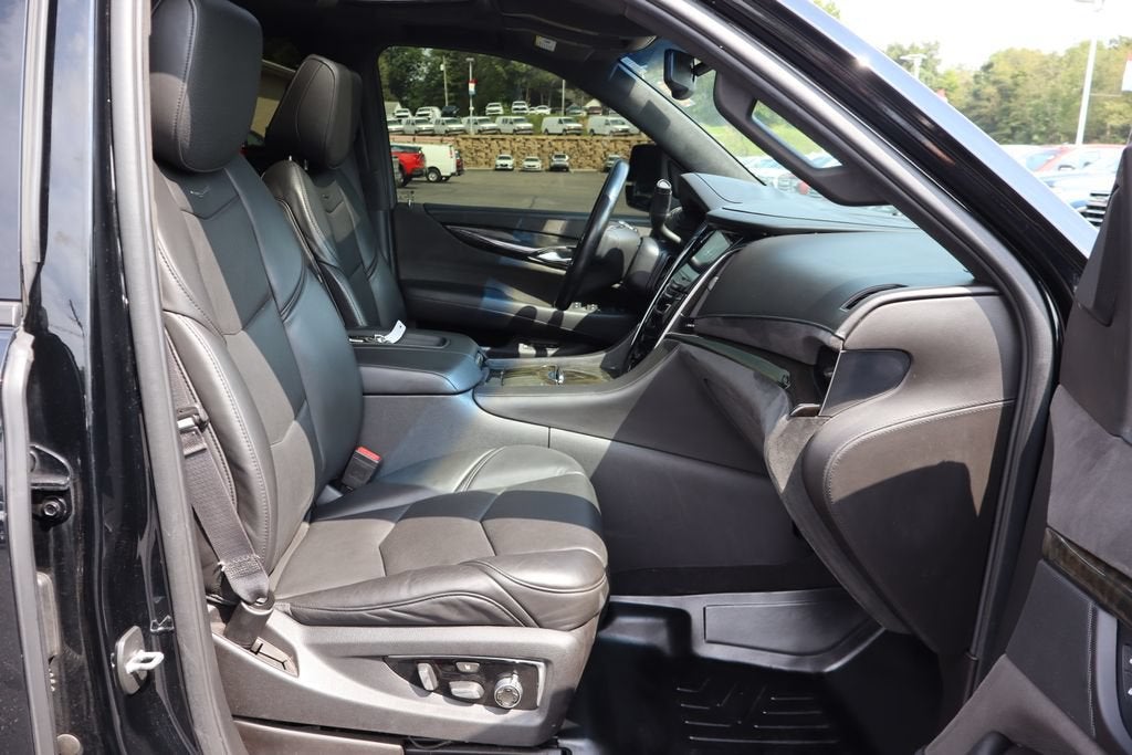 2016 Cadillac Escalade ESV Platinum Edition