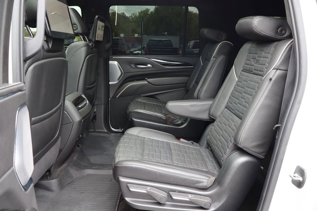 2024 Cadillac Escalade ESV AWD V-Series