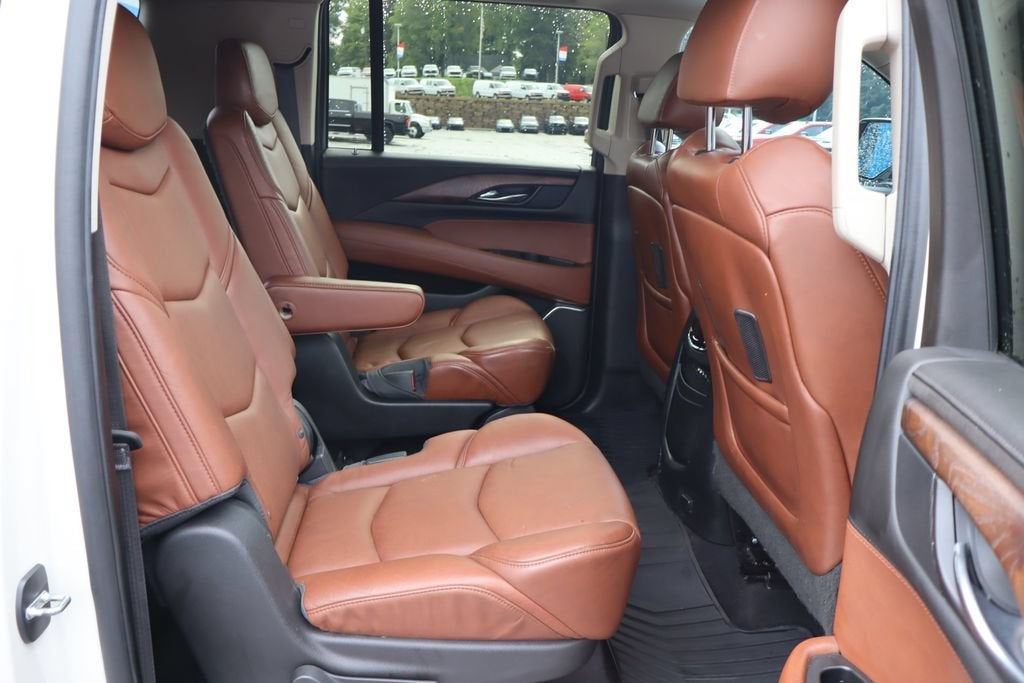 2015 Cadillac Escalade ESV Luxury