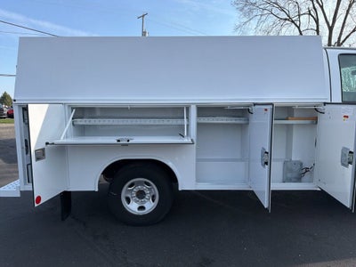 2025 Chevrolet Express Cutaway 3500 1WT