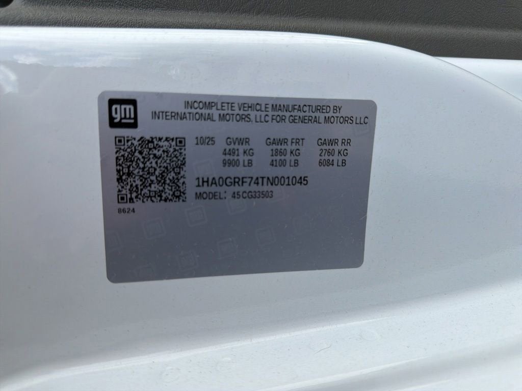 2026 Chevrolet Express Cutaway 3500 1WT